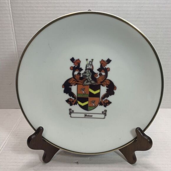 Bower Family Coat Of Arms Collector‎ Plate / Vintage 8.25" /BOWER FAMILY - Picture 1 of 3